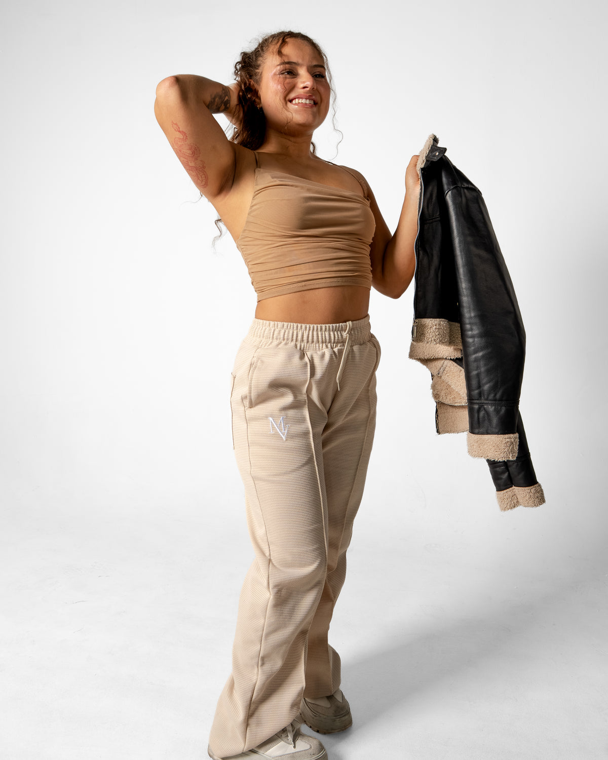 Pantalón Unisex en Tela Galleta – Color Beige